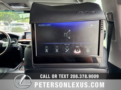 Used 2019 Lexus LX 570 4WD w/ Luxury Package image 16