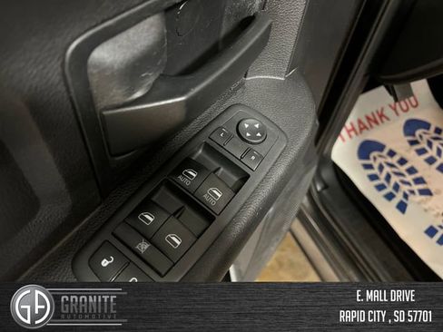 Used 2018 RAM 1500 Express w/ Express Value Package AWD/4WD image 11