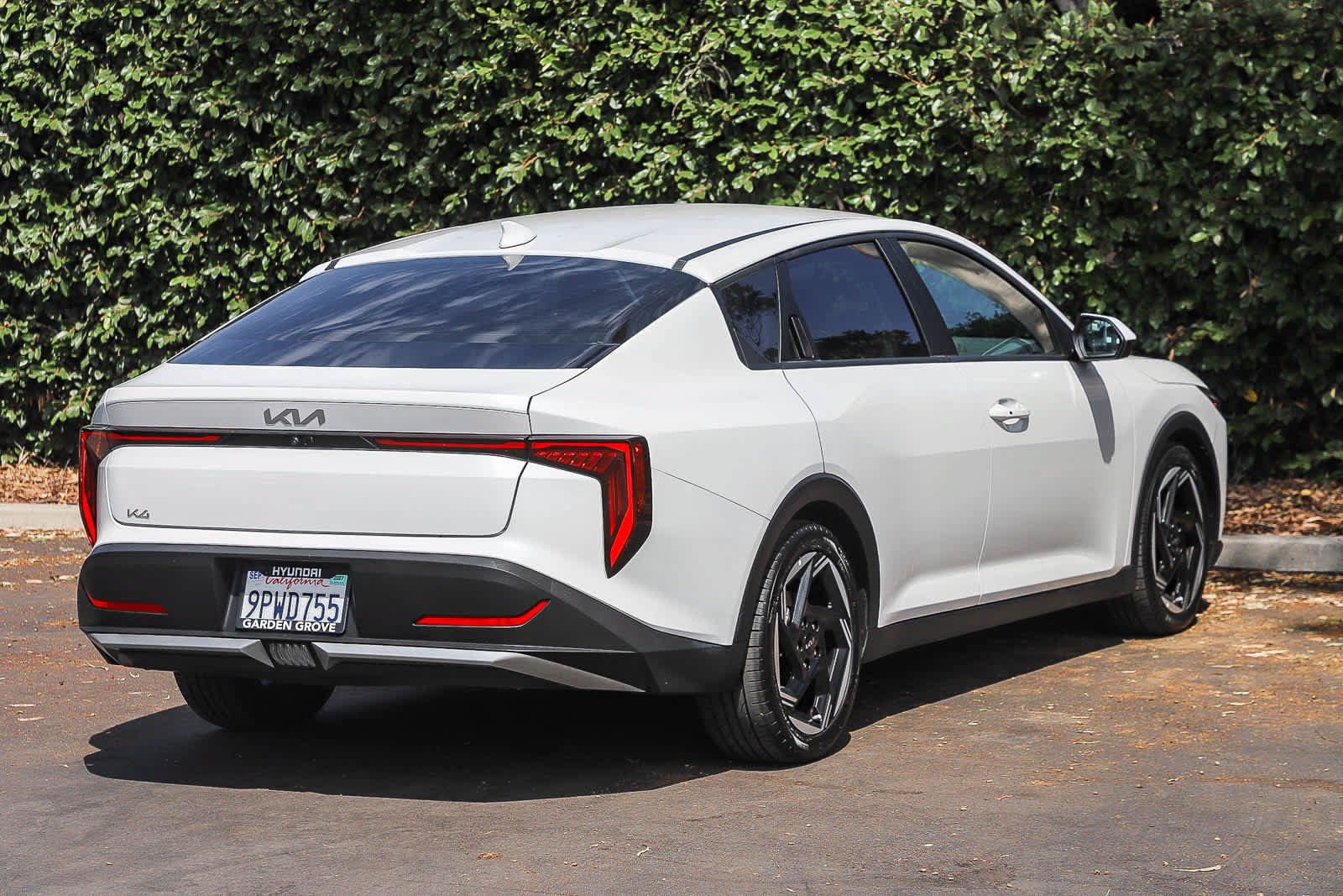 Used 2025 Kia K4 EX FWD image 6