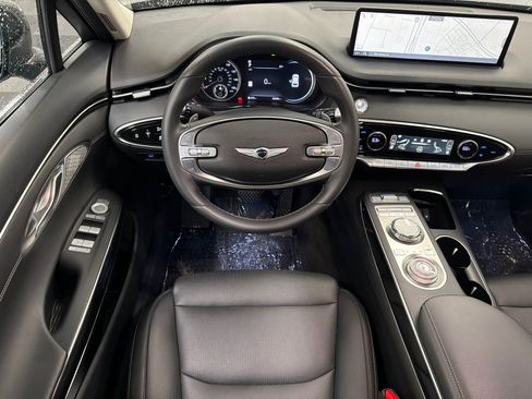 Used 2025 Genesis GV70 2.5T AWD/4WD image 19