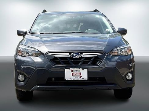 Used 2023 Subaru Crosstrek 2.0i Premium image 2