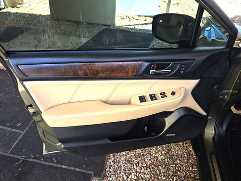 Used 2019 Subaru Outback 2.5i Limited image 26