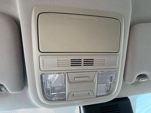 Used 2018 Honda Accord LX image 21