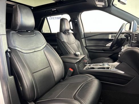 Used 2020 Ford Explorer ST w/ ST Street Pack AWD/4WD image 32