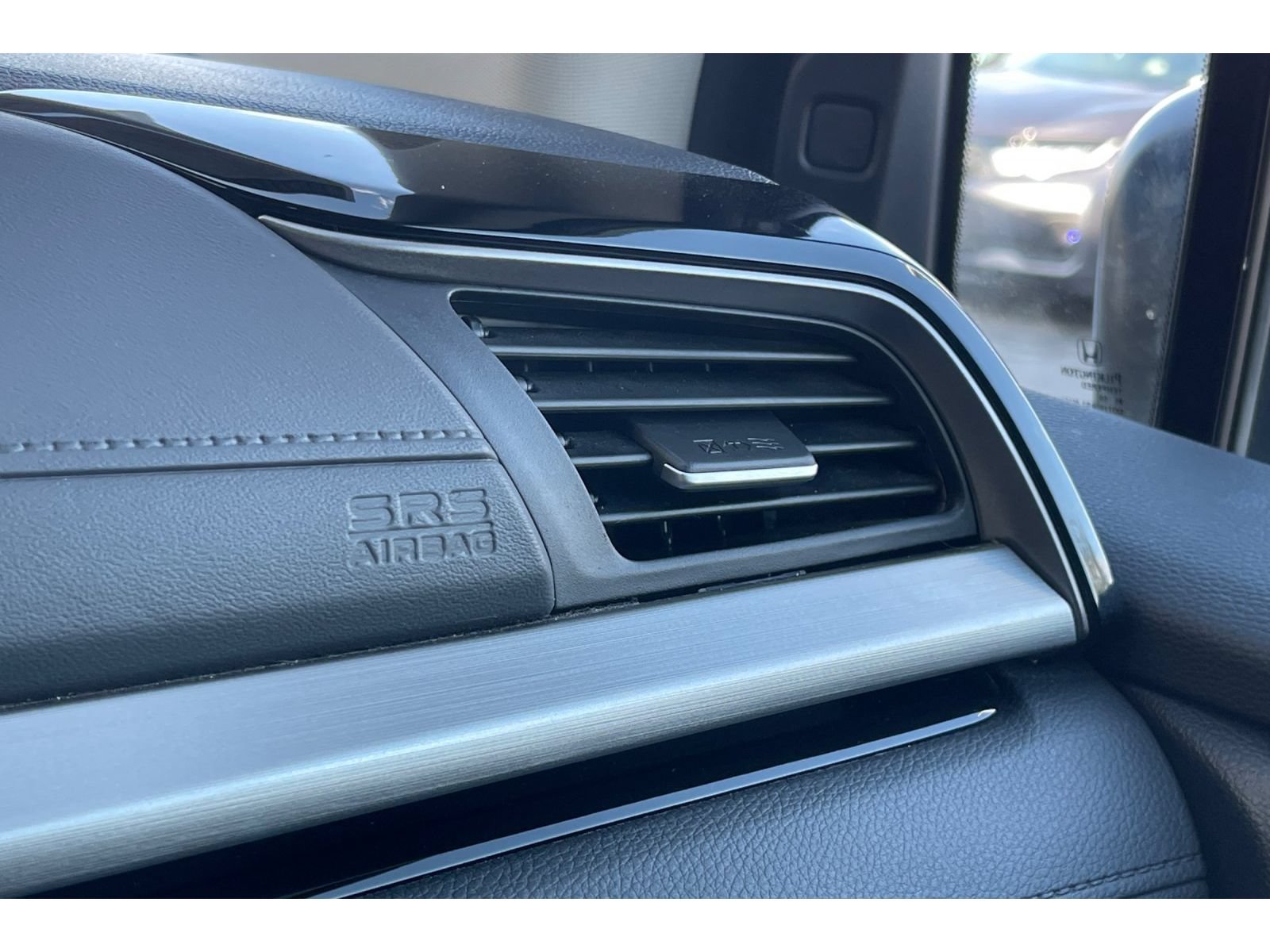 Certified 2025 Honda Odyssey Touring image 31