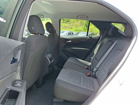 Used 2022 Chevrolet Equinox LT AWD/4WD image 10