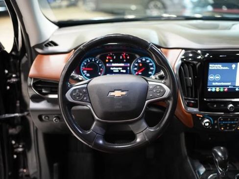Used 2021 Chevrolet Traverse High Country w/ LPO, Floor Liner Package FWD image 28