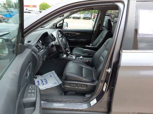 Used 2017 Honda Ridgeline RTL-T image 22