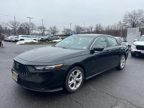 Used 2023 Honda Accord LX image 3
