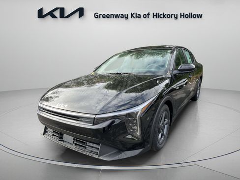 New 2025 Kia K4 LXS FWD image 3