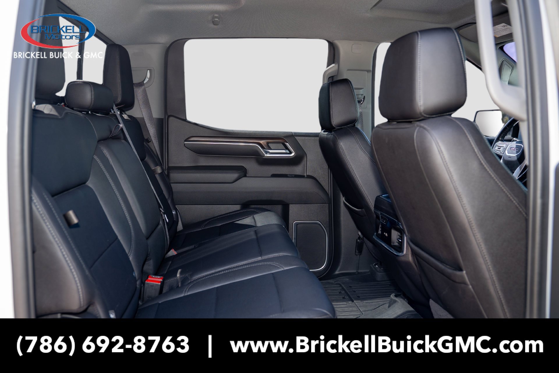Used 2022 GMC Sierra 1500 SLT w/ SLT Premium Plus Package AWD/4WD image 26
