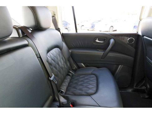 Used 2024 Nissan Armada Platinum w/ Cargo Package image 10