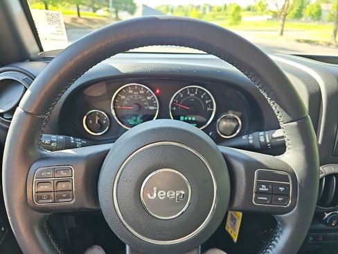 Used 2016 Jeep Wrangler Unlimited Sport w/ Quick Order Package 24S AWD/4WD image 22