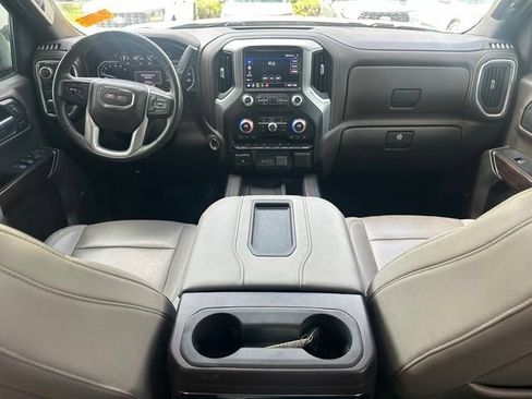 Used 2021 GMC Sierra 1500 SLT AWD/4WD image 12