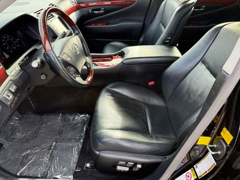 Used 2012 Lexus LS 460 AWD image 10