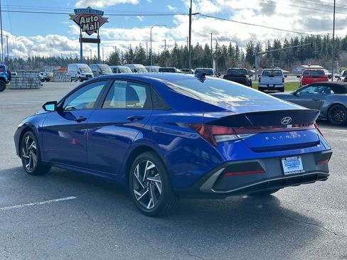 Used 2025 Hyundai Elantra Sport w/ Cargo Package image 4
