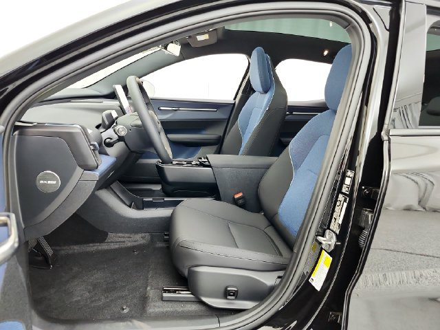 New 2026 Volvo EX30 Plus w/ Protection Package AWD/4WD image 21