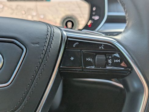 Used 2023 Audi A8 L 3.0T AWD/4WD image 27