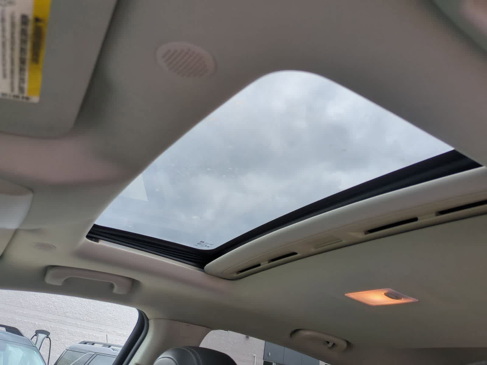Used 2015 Buick Encore Leather FWD image 19