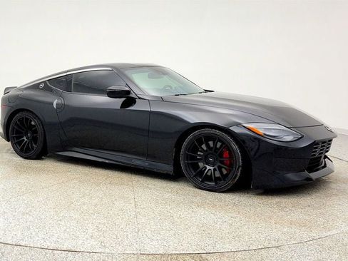 Used 2023 Nissan Z w/ Floor Mat Package (L93) image 3