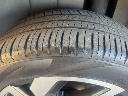 Used 2021 Volkswagen Atlas SEL Premium image 47