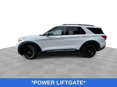 Used 2021 Ford Explorer XLT w/ Equipment Group 202A AWD/4WD image 6