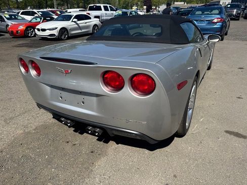 Used 2005 Chevrolet Corvette Convertible w/ Preferred Equipment Group RWD image 15
