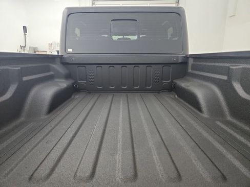 New 2026 Jeep Gladiator Sport image 29