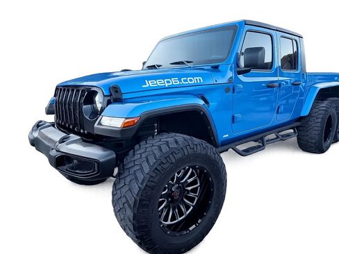 Used 2022 Jeep Gladiator Sport AWD/4WD image 1