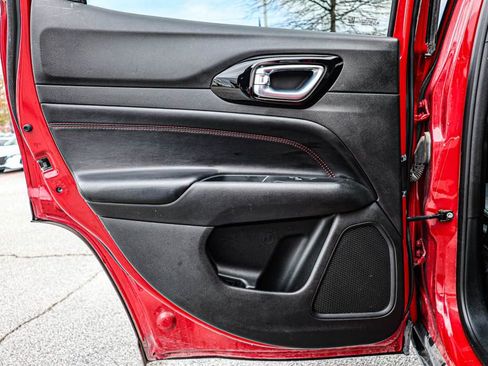 Used 2024 Jeep Compass Trailhawk image 50