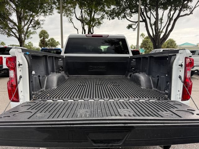 Used 2025 Chevrolet Silverado 2500 LT w/ Convenience Package AWD/4WD image 14