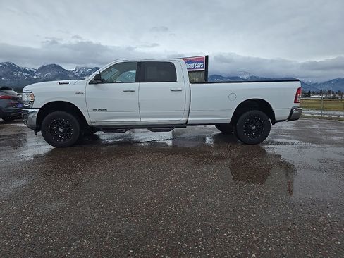 Used 2019 RAM 3500 Big Horn w/ Protection Group image 4