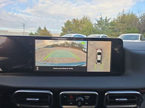 New 2026 Nissan Sentra SR image 9