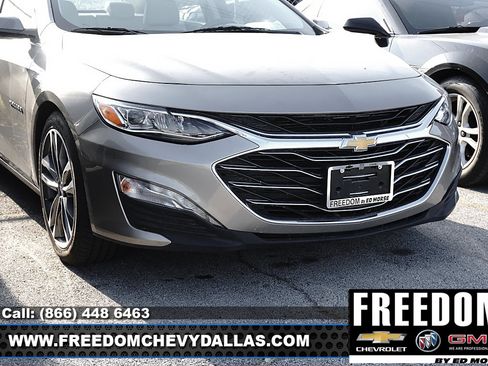 Used 2024 Chevrolet Malibu LT FWD image 2