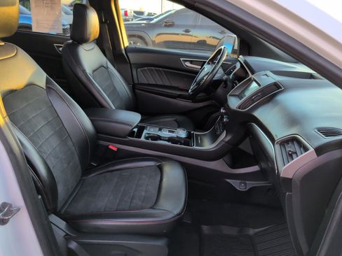 Used 2020 Ford Edge ST-Line image 20