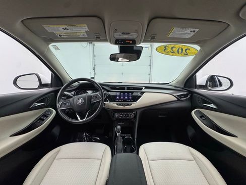 Used 2023 Buick Encore GX Select FWD image 3