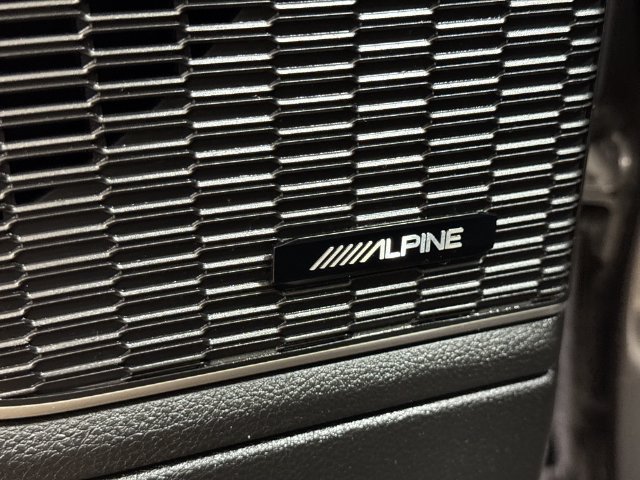 Used 2023 Jeep Grand Cherokee 4WD 4xe image 24