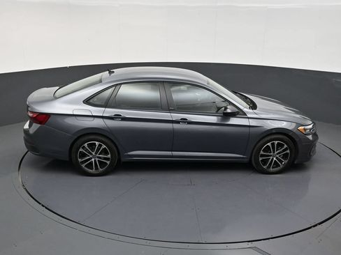 Used 2024 Volkswagen Jetta Sport FWD image 17