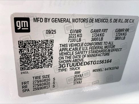 New 2026 GMC Sierra 1500 SLT w/ SLT Premium Plus Package image 20