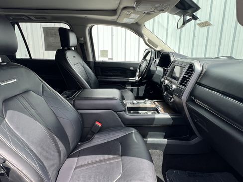 Used 2021 Ford Expedition Platinum AWD/4WD image 21