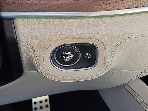 Used 2025 Mercedes-Benz GLE 53 AMG 4MATIC Coupe image 31