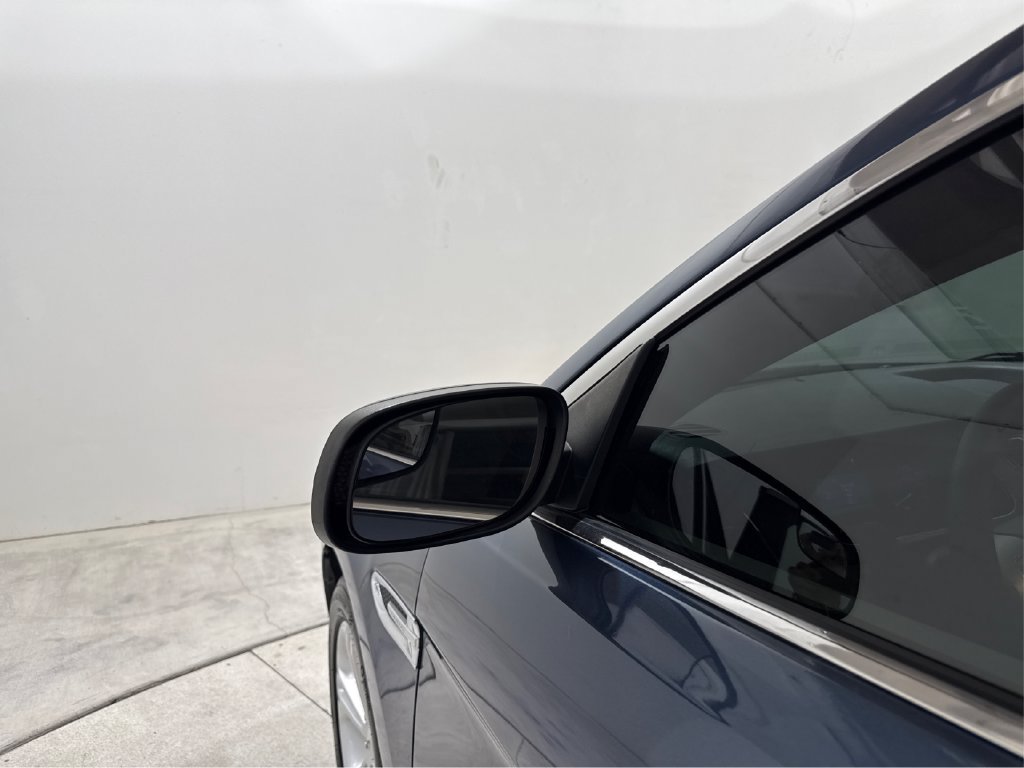 Used 2018 Ford Taurus SE FWD image 27
