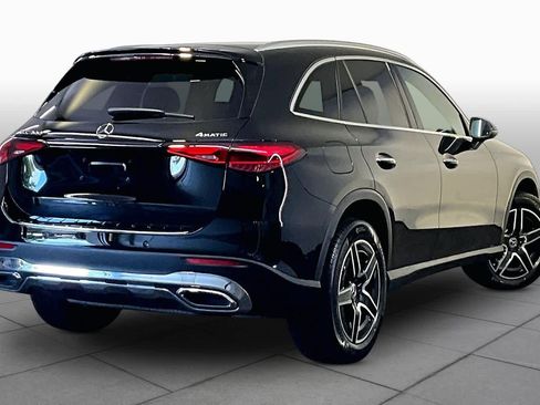 Used 2026 Mercedes-Benz GLC 300 4MATIC image 13