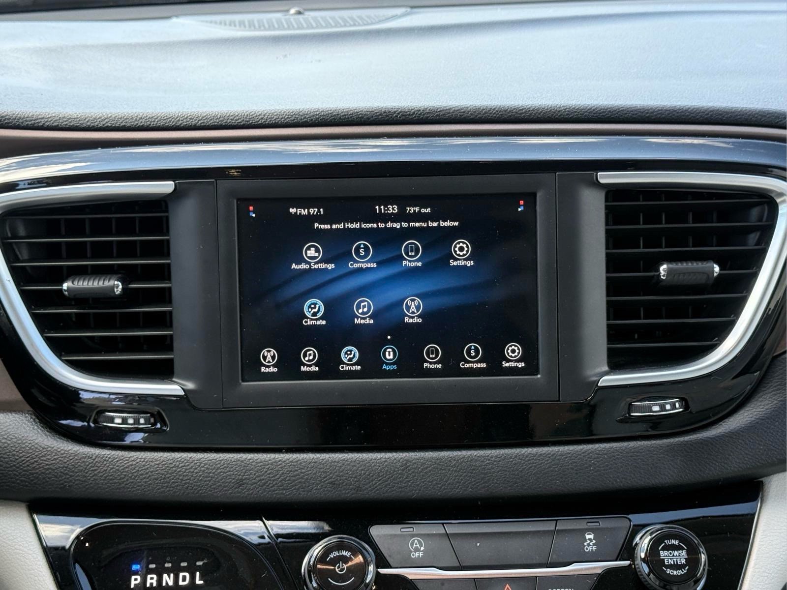Used 2021 Chrysler Voyager Lxi FWD image 21