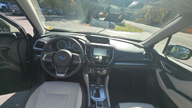 Used 2024 Subaru Forester Premium AWD/4WD image 33
