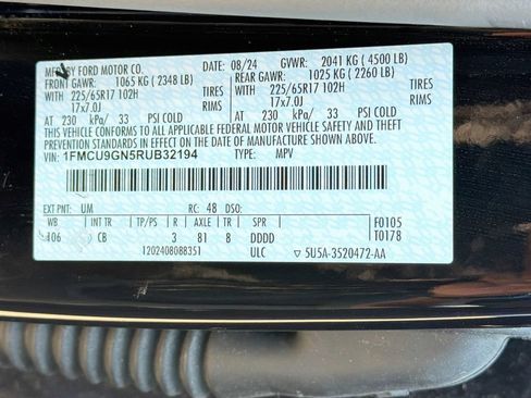 Used 2024 Ford Escape Active AWD/4WD image 32
