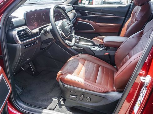 Certified 2023 Kia Telluride SX Prestige AWD/4WD image 18