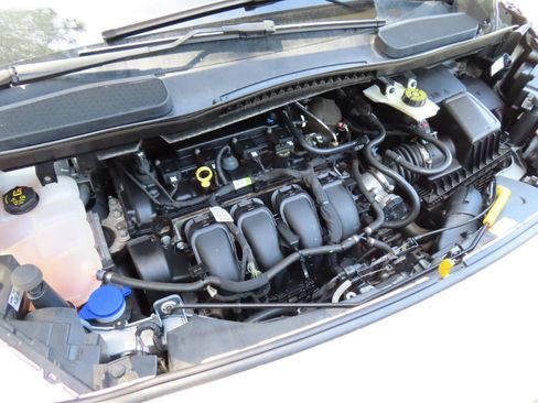 Used 2020 Ford Transit Connect XLT FWD image 28