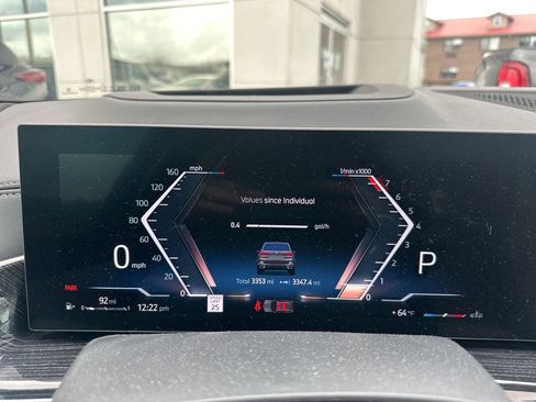 Used 2026 BMW X5 xDrive40i w/ M Sport Package image 9