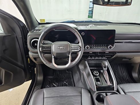 Certified 2023 Chevrolet Colorado Z71 w/ Z71 Convenience Package 2 image 19